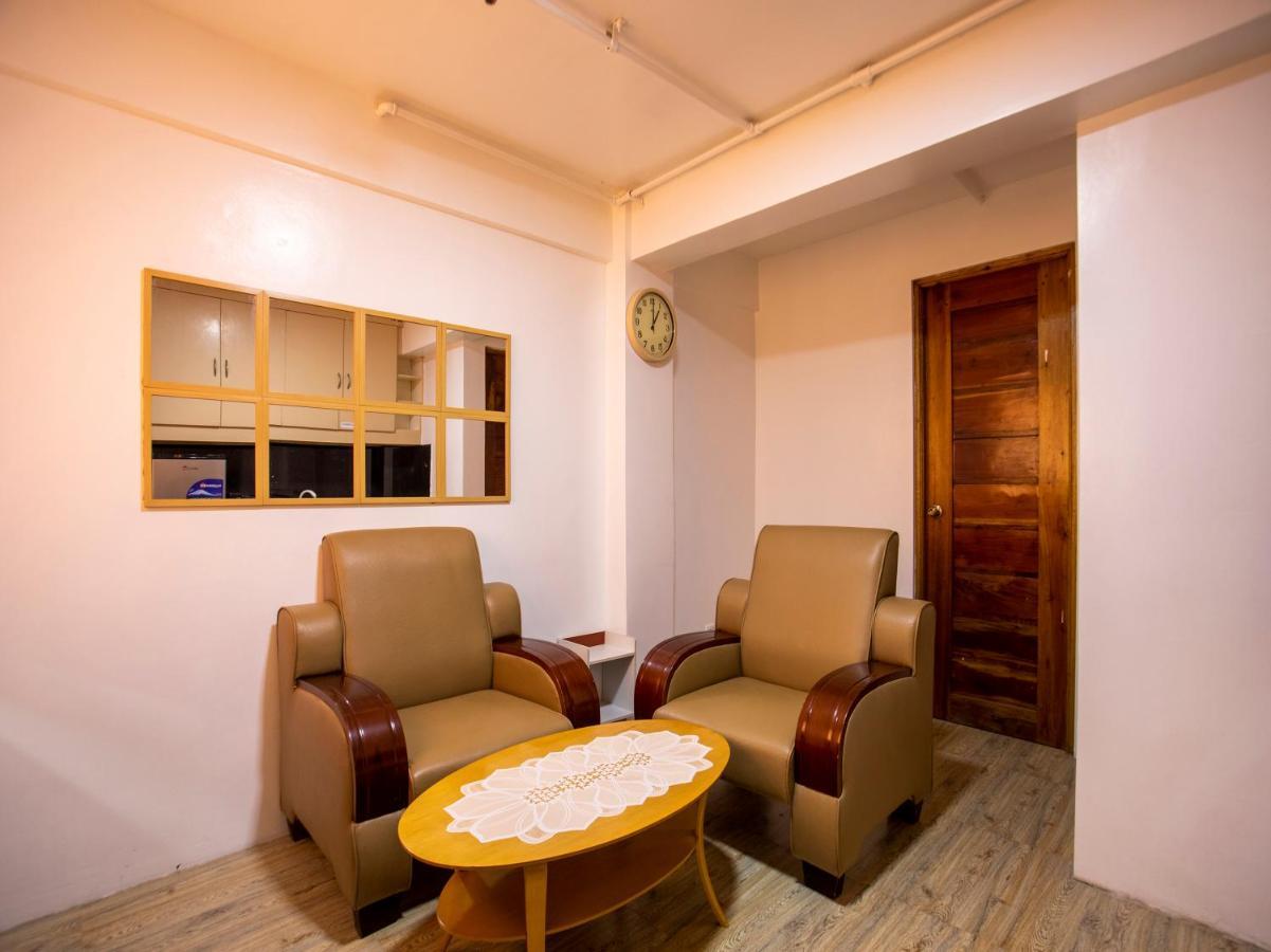 Capital O 806 Pattaui Residences Taguig Exterior foto